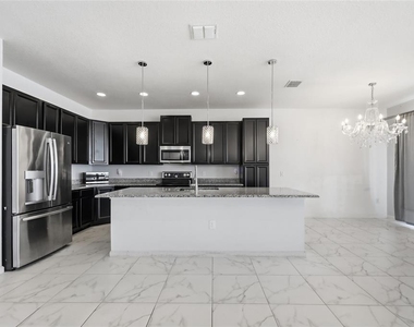 2252 Rush Bay Way - Photo Thumbnail 7