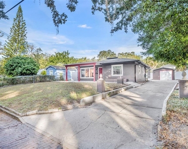 1811 Park Lake Street - Photo Thumbnail 25