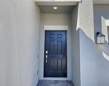 1307 Oak Crest Street - Photo Thumbnail 8