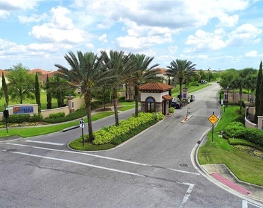 1307 Oak Crest Street - Photo Thumbnail 26