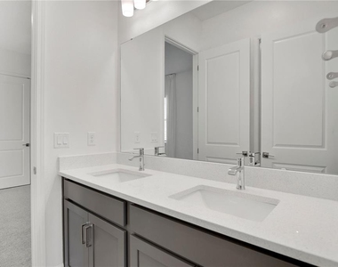 13589 Mcmillan Drive - Photo Thumbnail 27