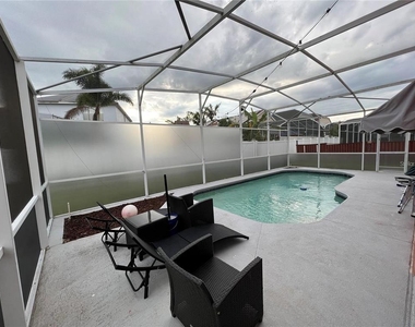 755 Riggs Circle - Photo Thumbnail 3