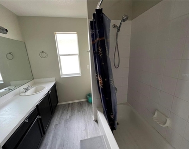 755 Riggs Circle - Photo Thumbnail 18
