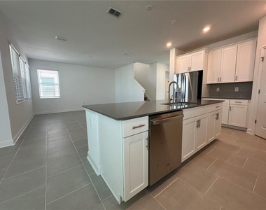 3052 Park Vale Road - Photo Thumbnail 7