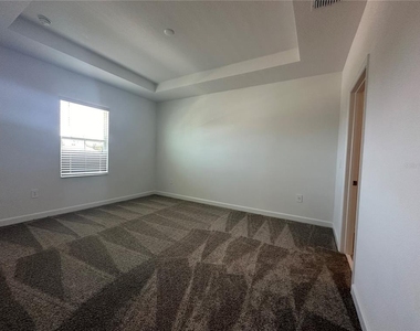 3052 Park Vale Road - Photo Thumbnail 14