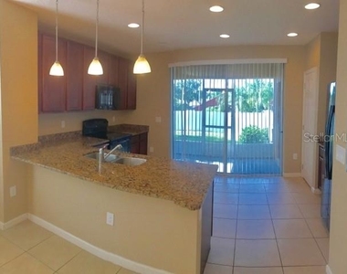 1102 Chelsea Drive - Photo Thumbnail 1