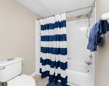 511 Pine Hollow Circle - Photo Thumbnail 29