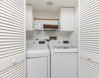 511 Pine Hollow Circle - Photo Thumbnail 13