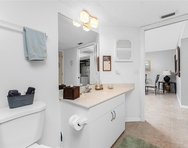 511 Pine Hollow Circle - Photo Thumbnail 37