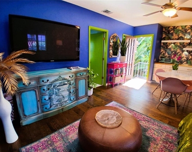 451 Woodland Drive - Photo Thumbnail 6