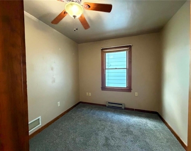 816 23rd Street - Photo Thumbnail 16