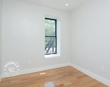 951 Prospect Avenue - Photo Thumbnail 6
