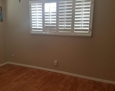 3026 Orkney Road - Photo Thumbnail 10