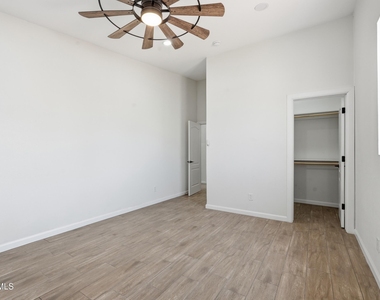 536 James Street - Photo Thumbnail 25