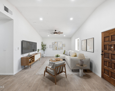 536 James Street - Photo Thumbnail 5