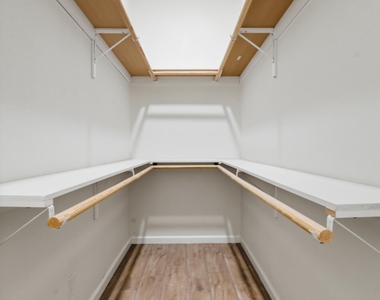 536 James Street - Photo Thumbnail 19