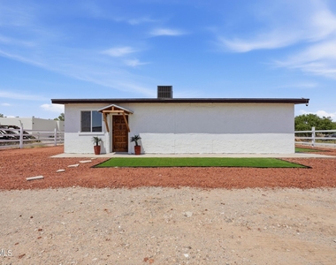 536 James Street - Photo Thumbnail 29