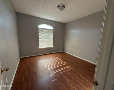 3660 Sammy Reece Place - Photo Thumbnail 15