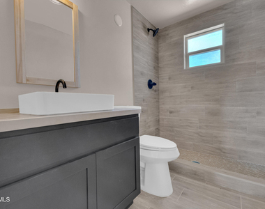 8931 Robert Drive - Photo Thumbnail 11