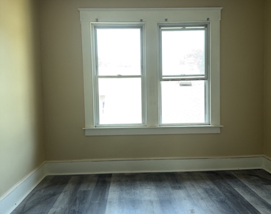 101 Jacobs Street - Photo Thumbnail 7