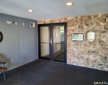 73 Park Avenue - Photo Thumbnail 2