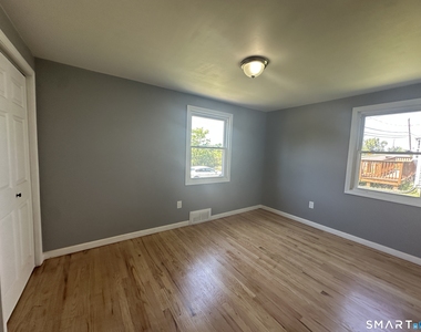 50 Hillcrest Avenue - Photo Thumbnail 1