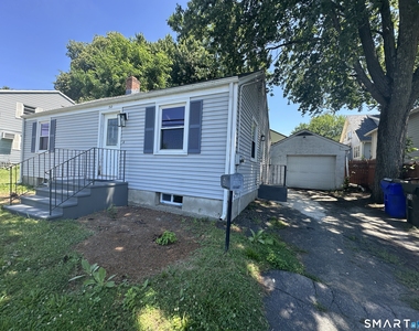 50 Hillcrest Avenue - Photo Thumbnail 2