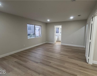 4595 Barnes Court - Photo Thumbnail 21