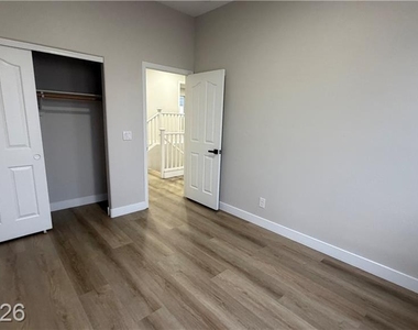 4595 Barnes Court - Photo Thumbnail 25