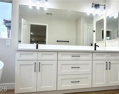 4595 Barnes Court - Photo Thumbnail 15