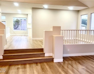 4595 Barnes Court - Photo Thumbnail 4