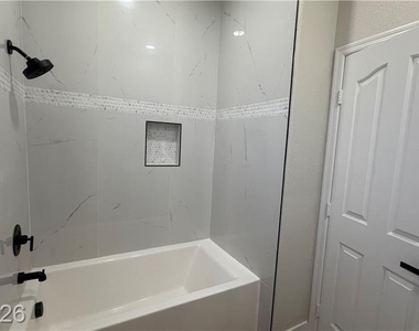 4595 Barnes Court - Photo Thumbnail 22