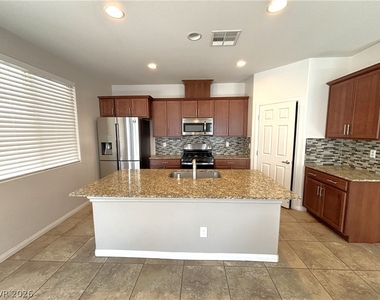 34 Vega Ridge Way - Photo Thumbnail 5