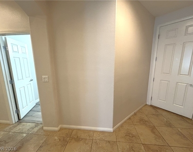 34 Vega Ridge Way - Photo Thumbnail 11