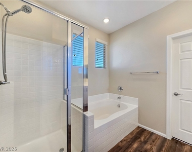 5389 Hollymead Drive - Photo Thumbnail 38