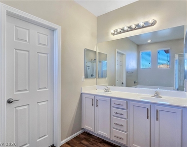5389 Hollymead Drive - Photo Thumbnail 37
