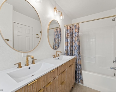 7660 Hope Valley Street - Photo Thumbnail 29
