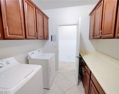 10095 Lady Apple Drive - Photo Thumbnail 21