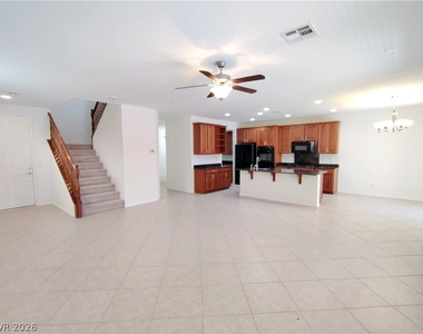 10095 Lady Apple Drive - Photo Thumbnail 2