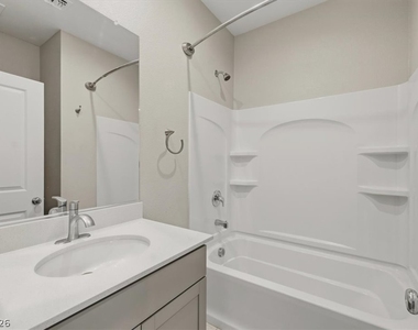 4061 Campeche Avenue - Photo Thumbnail 9