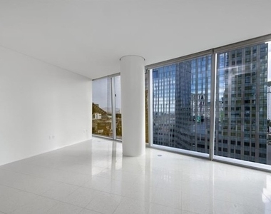 3722 Las Vegas Boulevard - Photo Thumbnail 10