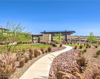 6 Sun Lily Lane - Photo Thumbnail 45