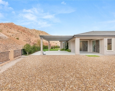 6 Sun Lily Lane - Photo Thumbnail 29