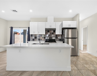 4078 Welter Avenue - Photo Thumbnail 4