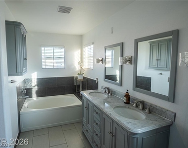 805 Old Mine Creek Lane - Photo Thumbnail 32