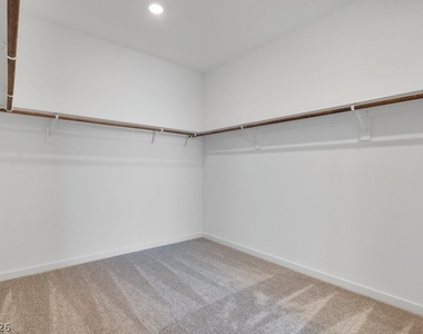 8328 Meridian Ridge Avenue - Photo Thumbnail 19