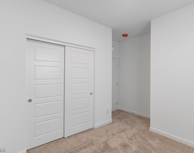 8328 Meridian Ridge Avenue - Photo Thumbnail 31