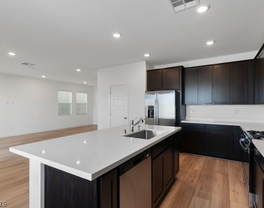 8328 Meridian Ridge Avenue - Photo Thumbnail 28