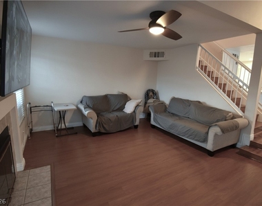 8064 Teresita Avenue - Photo Thumbnail 2