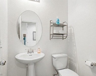10289 Gibson Isle Drive - Photo Thumbnail 4